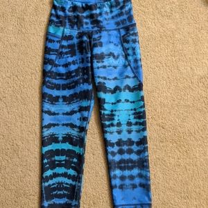 High-Waisted Elevate Side Pocket Crop Leggings